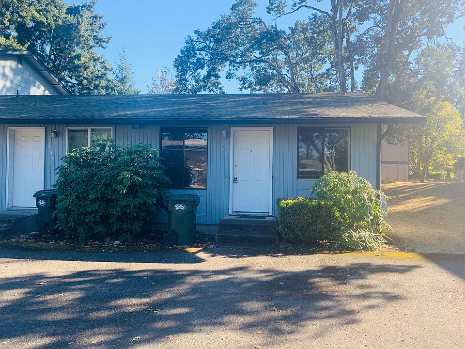 1st image of 2518 98th Street Ct S