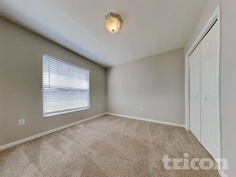 3390 Winchester Estates Cir — Photo 13
