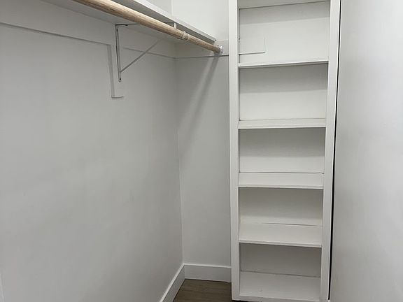 5th image of 3321 S Canfield Ave APT 19