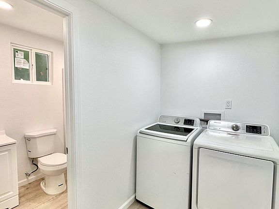 5th image of 14342 Horst Ave #2