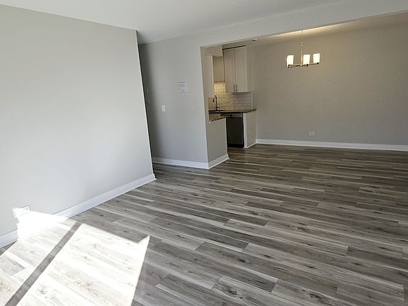 5th image of 508 N Cass Ave APT 203