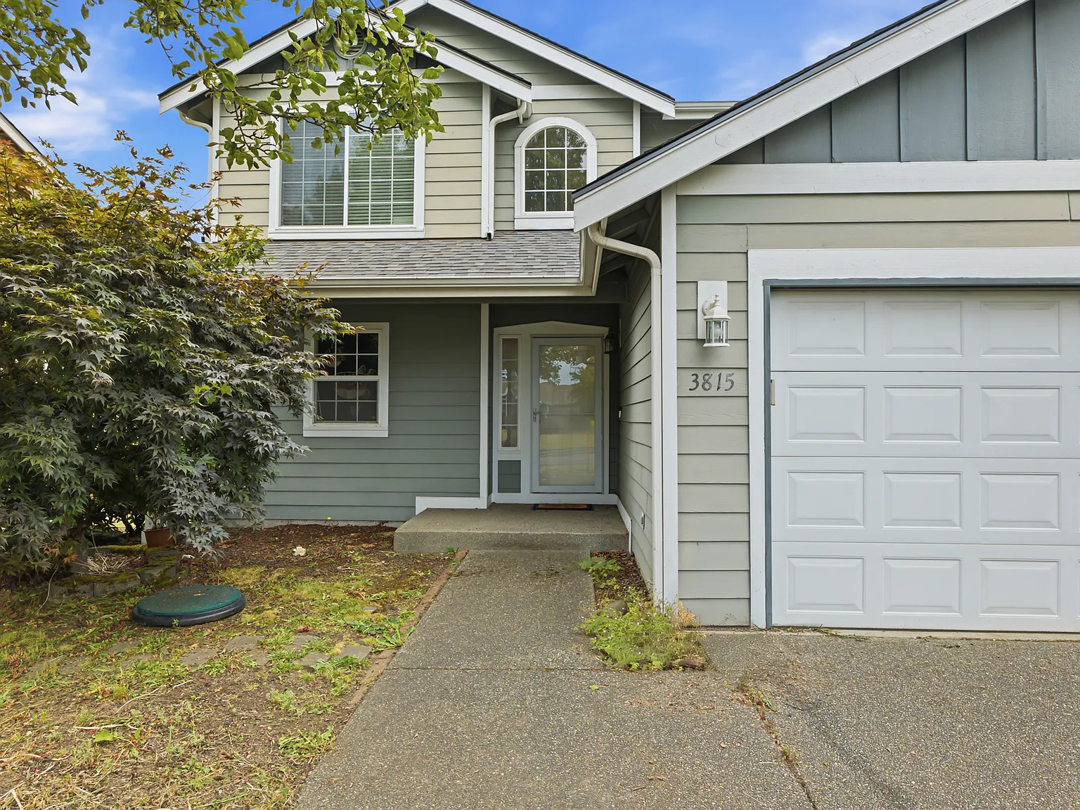 3 bed, 2.5 bath, 1499 sqft, $2,700 — Photo 2