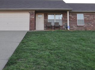 1206 Raspberry Way, Jeffersonville, IN 47130