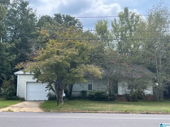 2603 23rd St, Northport, AL 35476