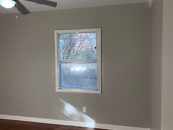 3rd image of 5409 Brantford Ave
