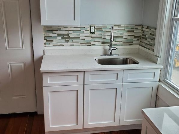 512 Prairie Ave FLOOR 2