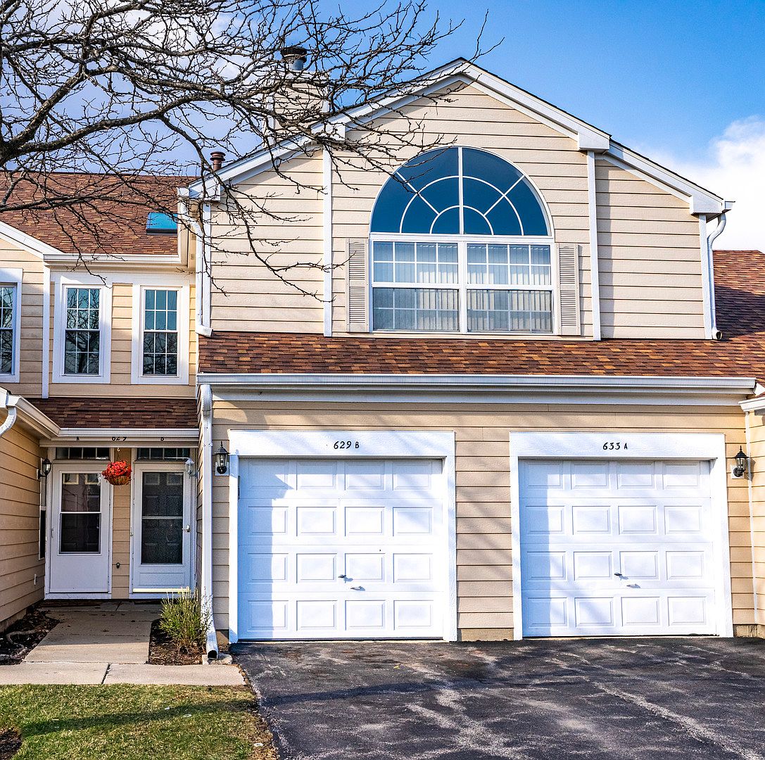 629 W Streamwood Blvd Unit B