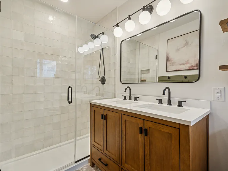 2 Kershaw Ave — Photo 13