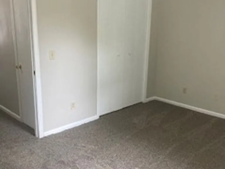 1110 Park St #L — Photo 8