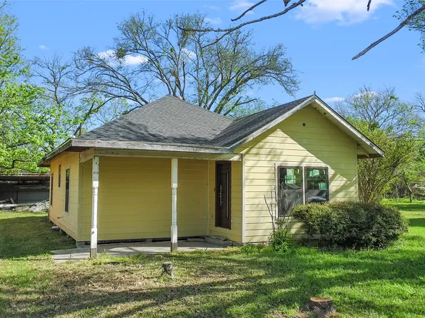 1005 E Evergreen St, Mexia, TX 76667