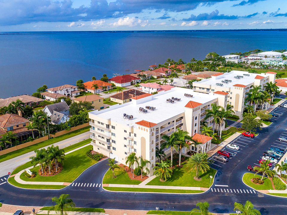 1st image of 551 Casa Bella Dr Unit 301