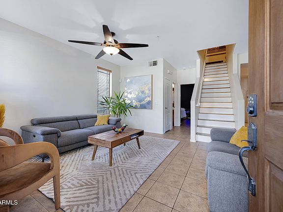 5th image of 1225 N 36TH Street #1086