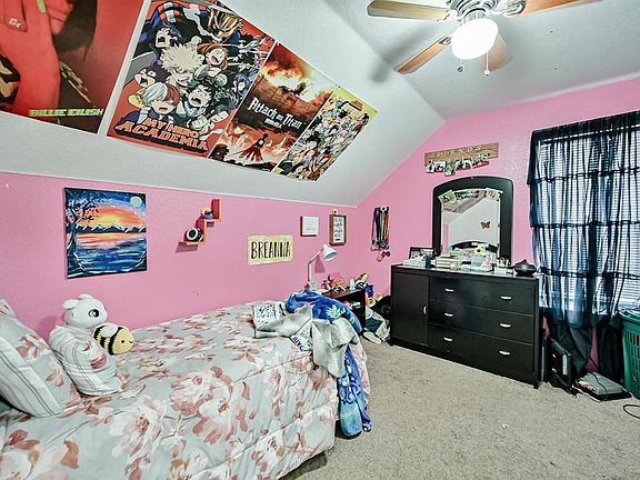 5th image of 407 Kings Way Dr