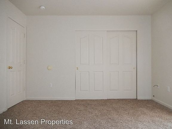 5th image of 505-A&B Howard Ct