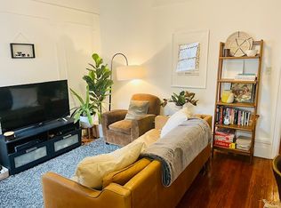 529 8th St #3BB, Brooklyn, NY 11215