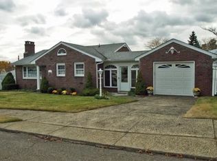 11 Cecelia St, Sayreville, NJ 08872