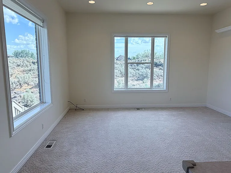 Hidden Lakes Dr — Photo 20
