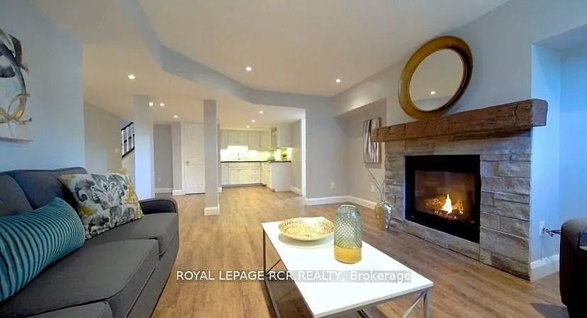 2 bed, $1,800 — Photo 4