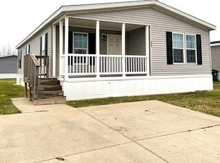 256 Robin Dr #256, Chicago Heights, IL