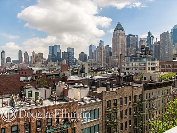 4th image of 464 W 44th St APT 7A