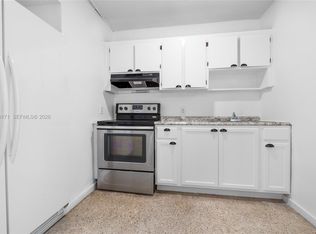 2661 SW 11th St APT 8, Miami, FL 33135