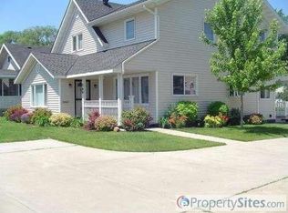 765 E Main St, Anoka, MN 55303