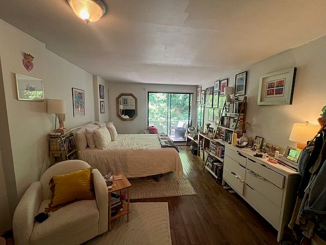 1st image of 328 W 11th St APT 2E