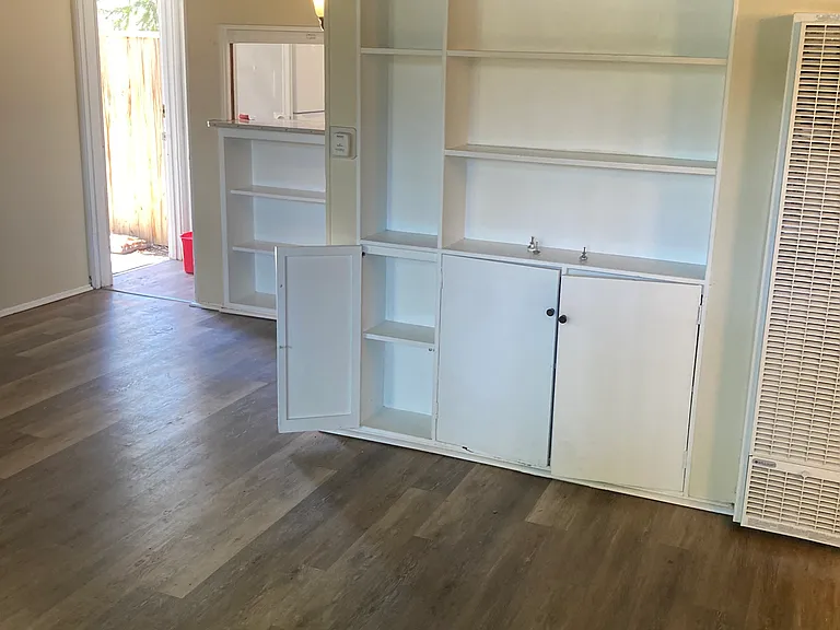 1571 Rosecrans St #1571 — Photo 5