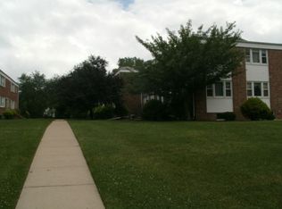 14 Dartmouth Ave APT 2A, Bridgewater, NJ 08807