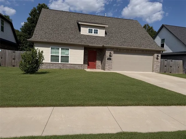 4403 SW Bison St, Bentonville, AR 72713