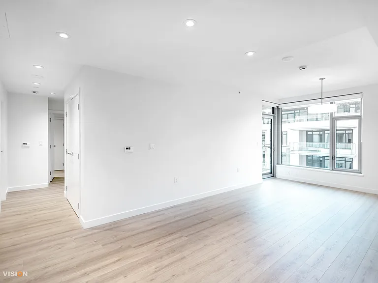 755 Harbourside Dr #619 — Photo 13