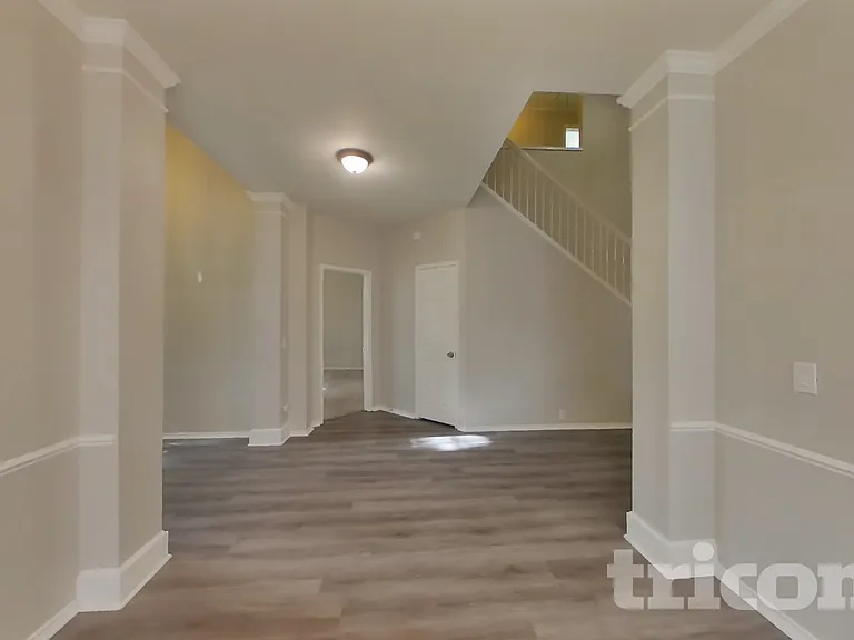 11222 Raveneaux Dr — Photo 4