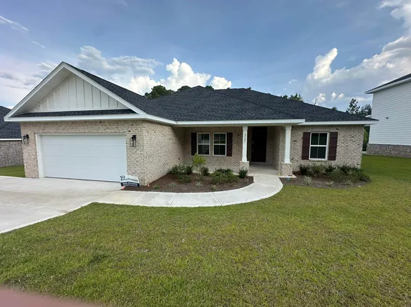 321 Shoal River Dr, Crestview, FL 32539