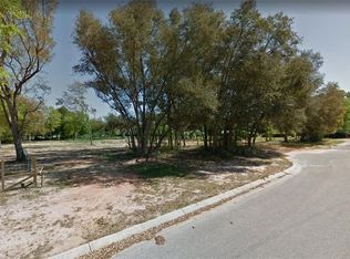 8200 Westernway Dr, Pensacola, FL 32526