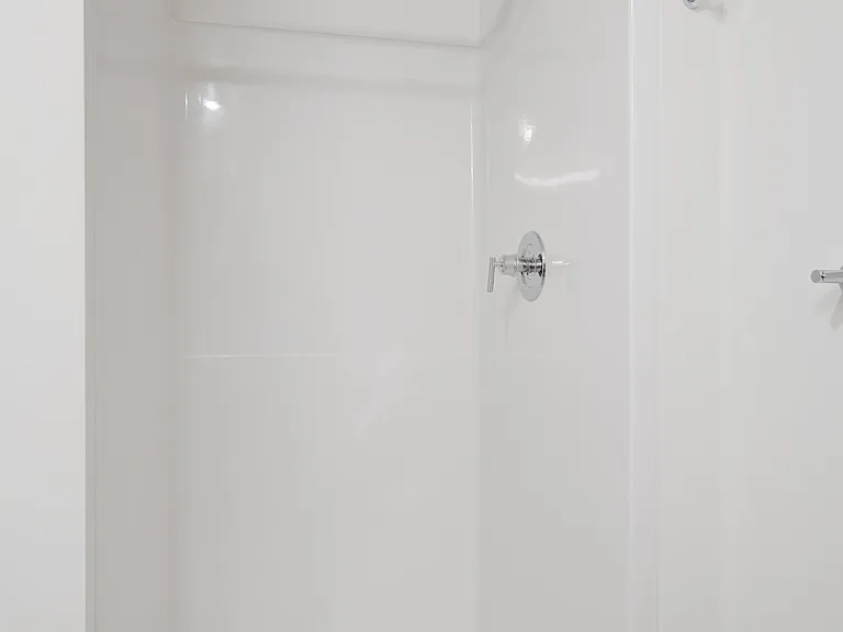 The Warren | Bathroom