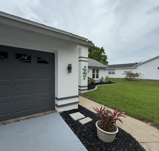 13642 Dunwoody Ct — Photo 2
