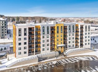 8 Culinary Ln #102, Barrie, ON L9J 0T2