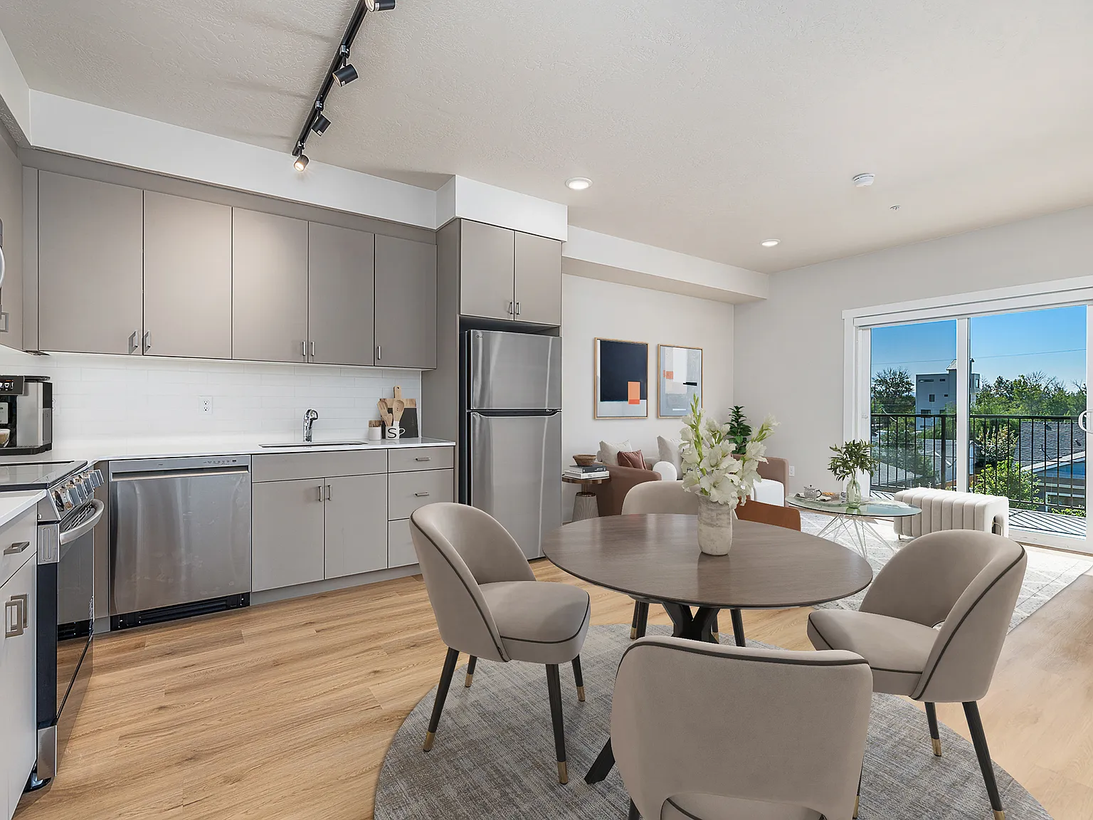 Luka Apartments — Photo 1