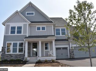 4746 W 165th St W, Lakeville, MN 55044