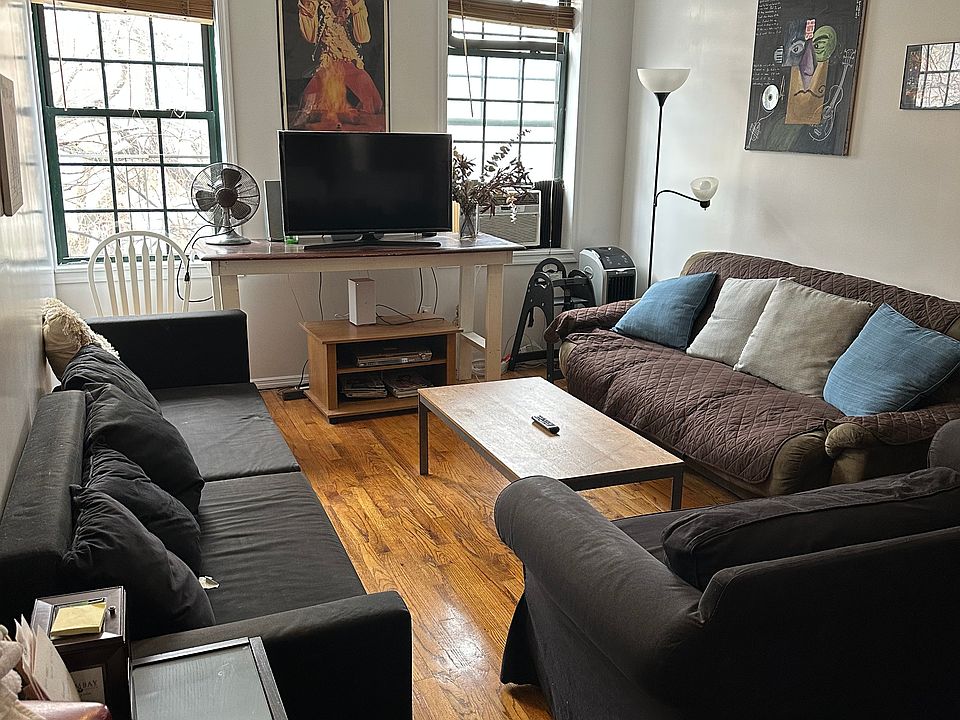 1st image of 232 Gates Ave Floor 2