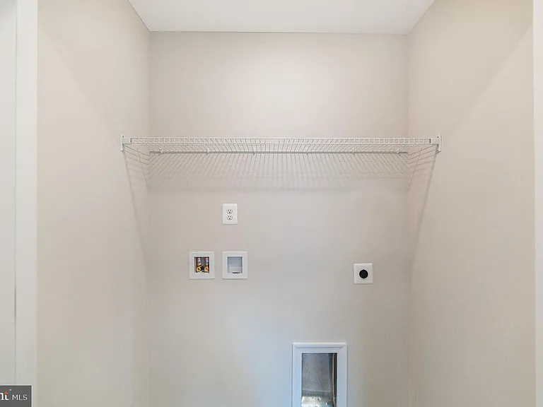 68 Gray Silver Rd — Photo 19