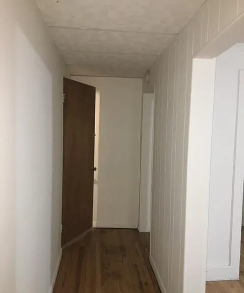 13 Benton Ave — Photo 14