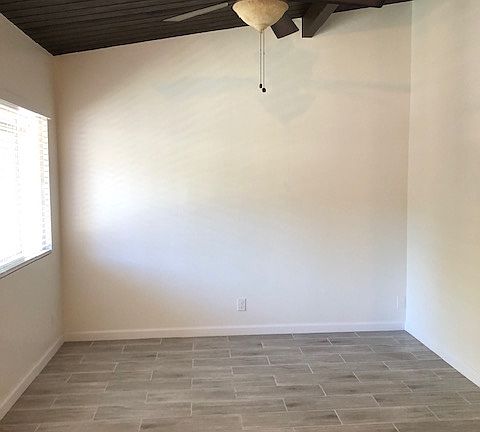 5th image of 809 E De La Guerra St #9