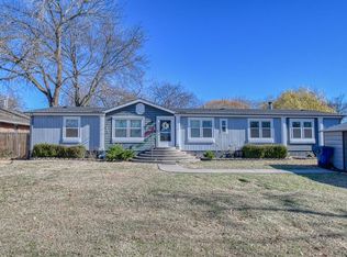 413 S 4th St, Noble, OK 73068