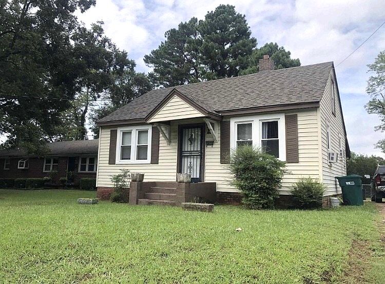 1st image of 325 E Forest Ave