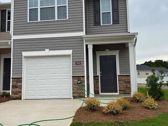 2nd image of 2840 Egert Dr