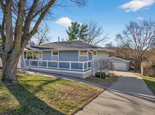 W10821 E Harmony Dr, Lodi, WI 53555