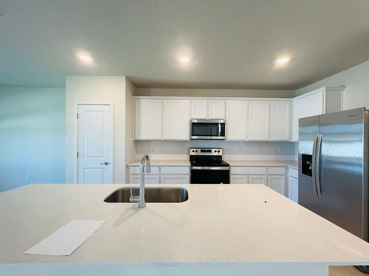 5 bed, 2615 sqft, $2,800 — Photo 4