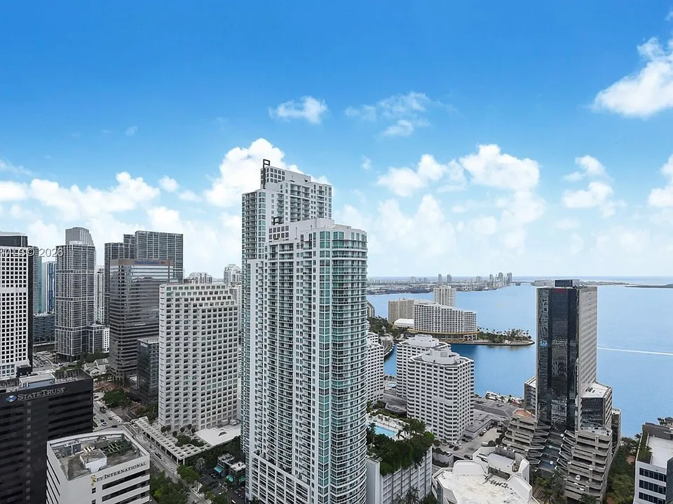 1010 Brickell Ave #A3905