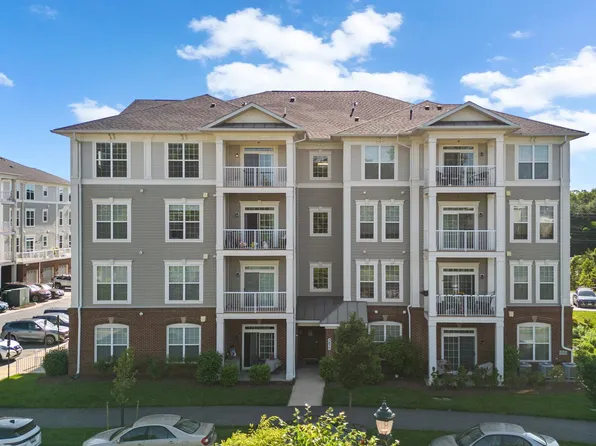 3835 Doc Berlin Dr Unit 44, Silver Spring, MD 20906